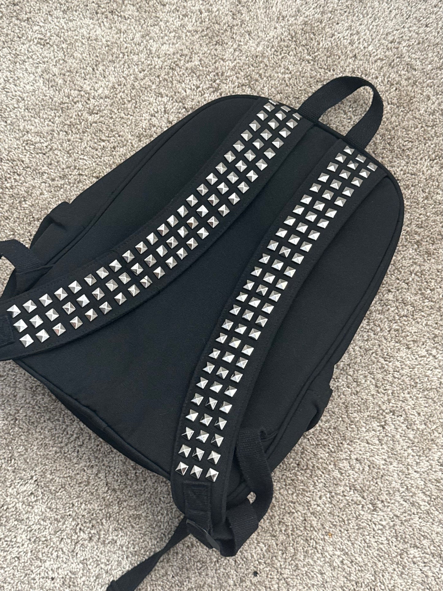 "unidentified" backpack