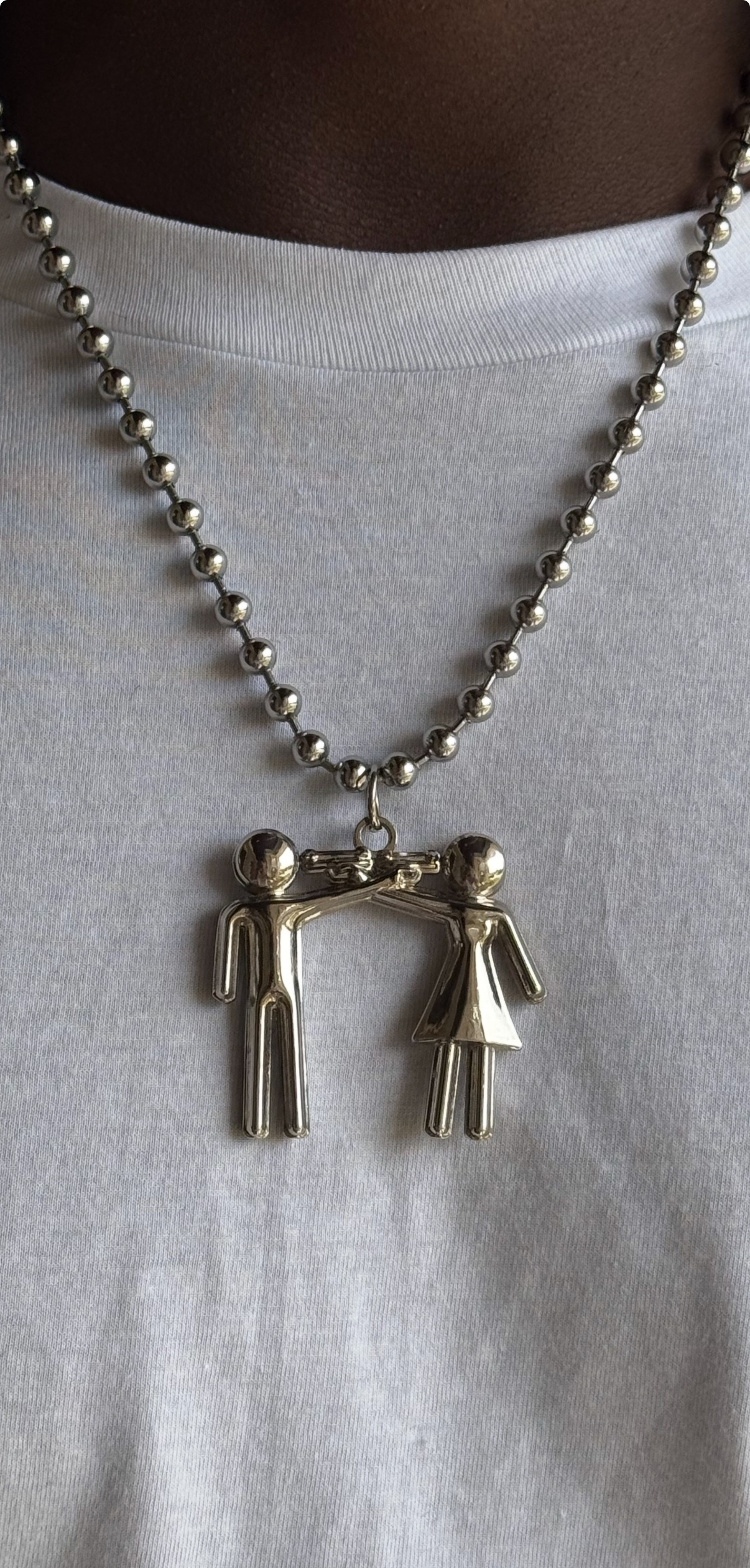 "level of violence (love)" chain (silver)